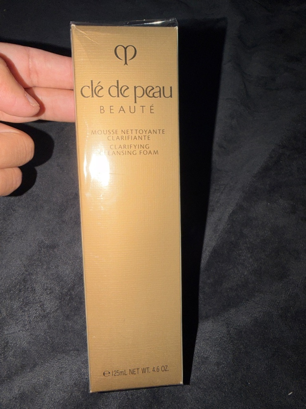 Clé de Peau Beauté Clarifying Cleansing Foam - 125 ml new factory sealed box